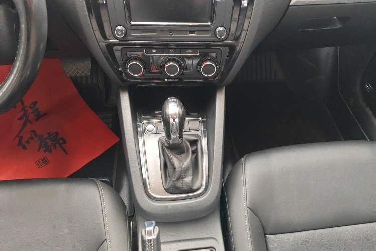 Used Volkswagen Sagitar 2018 280TSI DSG Ignite Edition
