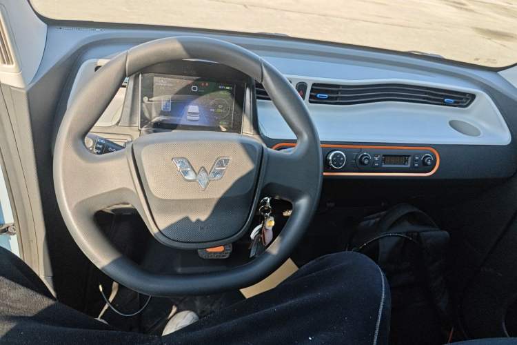 Used Wuling Hongguang MINIEV 2022 Zizai Version Lithium Iron Phosphate
