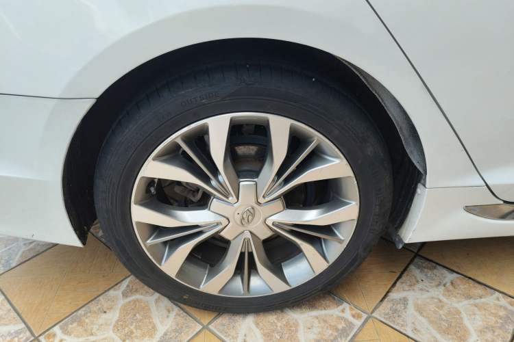 Used Hyundai Sonata 2015 1.6T GLX Advanced Model
