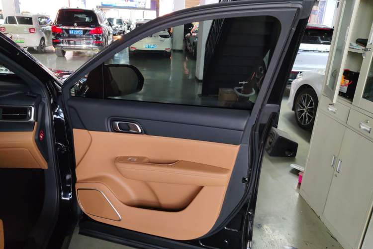 Used Li Auto ONE 2021 Extended-Range 6-Seater Version
