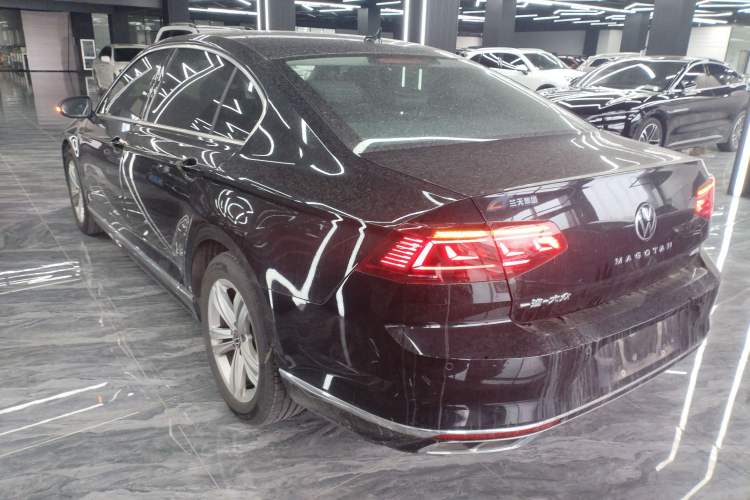 Used Volkswagen Magotan 2025 Zhongxiang Version 280TSI DSG Comfort Edition
