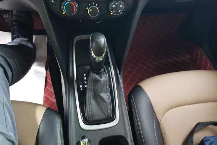 Used Chevrolet Monza 2021 320 Automatic Enjoyment Sunroof Edition