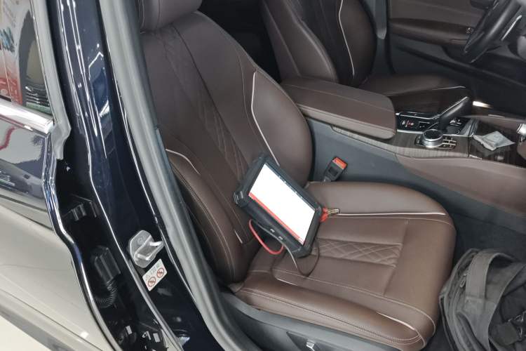 Used BMW 5 Series 2022 Restyled 530Li Leading Edition M Sport Package