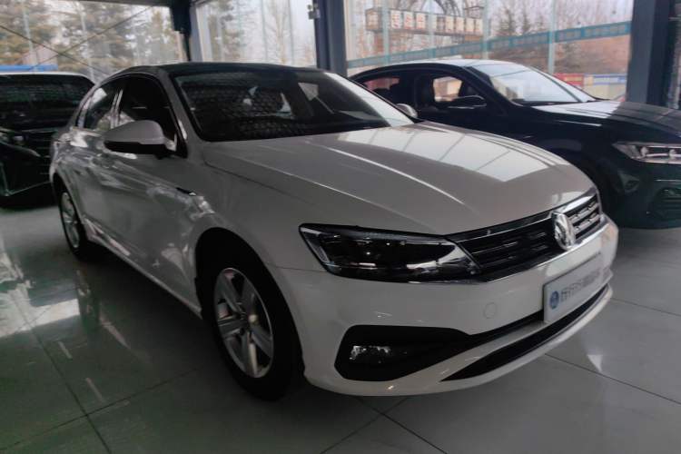 Used Volkswagen Lamando 2021 230TSI DSG Fashion Edition
