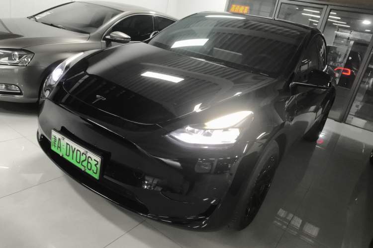 Used Tesla Model Y 2022 Rear-Wheel-Drive Version