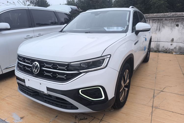 Used Volkswagen Tayron 2023 300TSI Two-Wheel-Drive Luxury Plus Advanced Edition