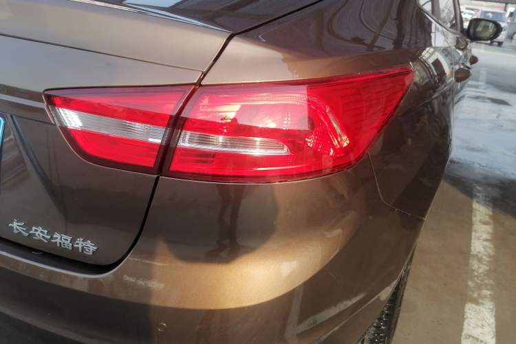 Used Ford Escort 2015 1.5L Automatic Comfort Model