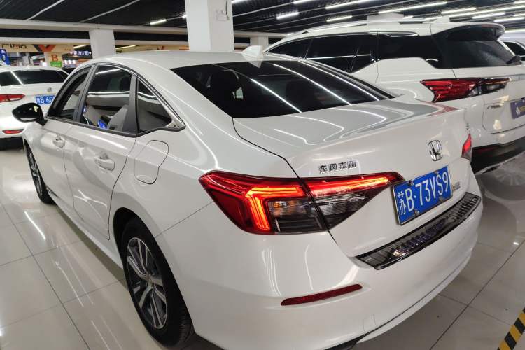 Used Honda Civic 2023 240TURBO CVT Dynamic · Center Stage Special Edition