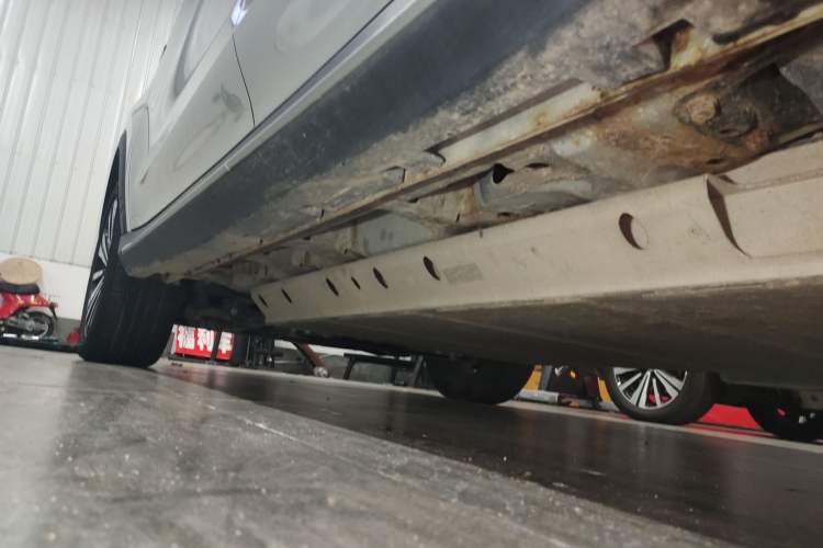 Used Roewe RX5 New Energy 2017 ERX5 EV400 Electric Internet Supreme Edition