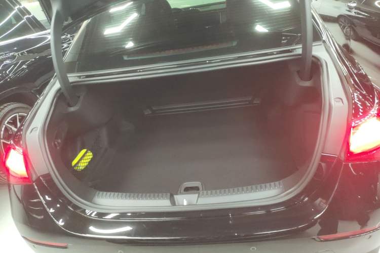 Used Mercedes-Benz E-Class 2025 E 300 L Stylish Model
