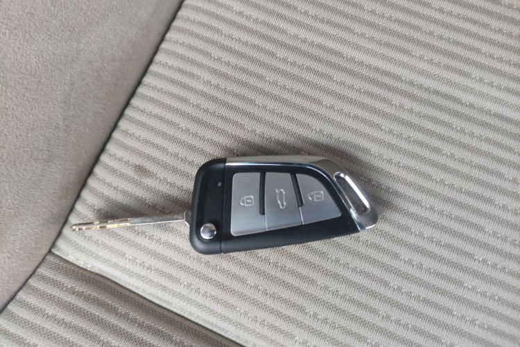 Used Honda Crider 2013 1.8L automatic comfort version