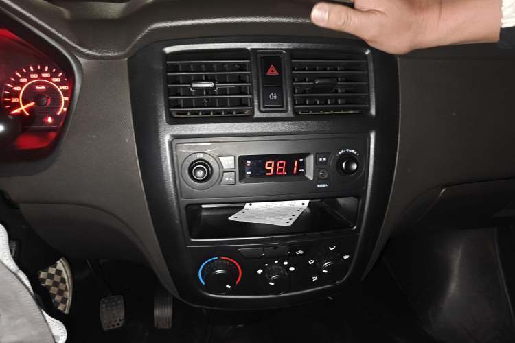 Used Wuling Rongguang S 2021 1.2L Base Model 7-Seater LSI
