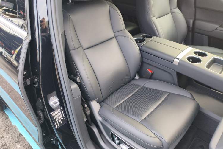 Used Li Auto L9 2024 Ultra Model
