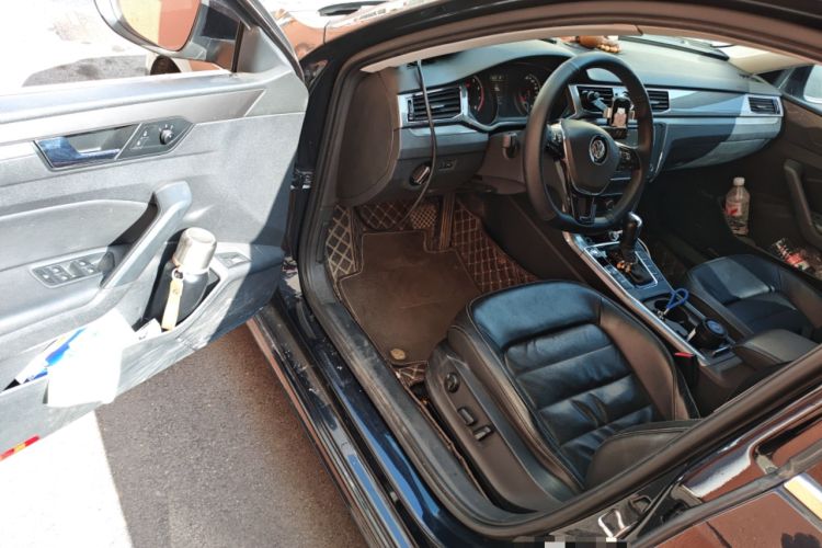 Used Volkswagen Passat 2017 280TSI DSG Luxury Edition
