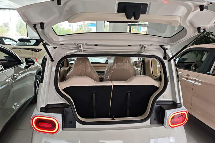 Used Wuling Hongguang MINIEV 2024 3rd Generation 215km Youth Edition
