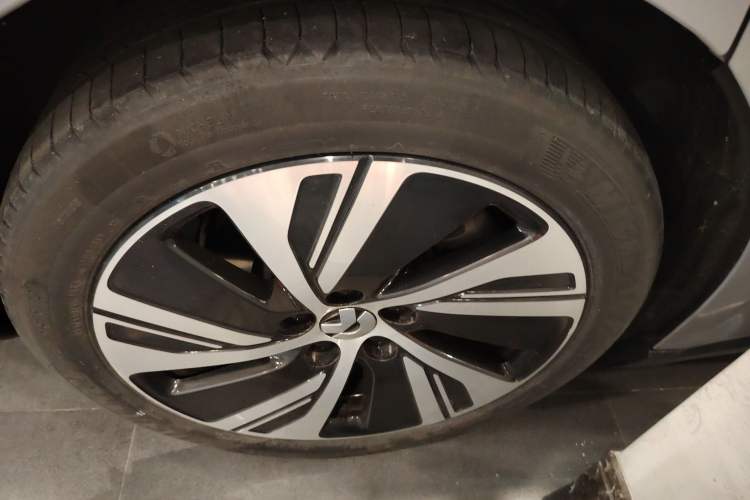 Used Nio ET5 2024 75 kWh