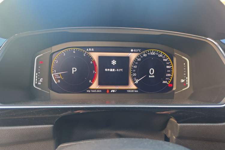 Used Volkswagen Tiguan L 2020 330TSI Automatic Two-Wheel Drive R-Line Flagship Version China VI Standard