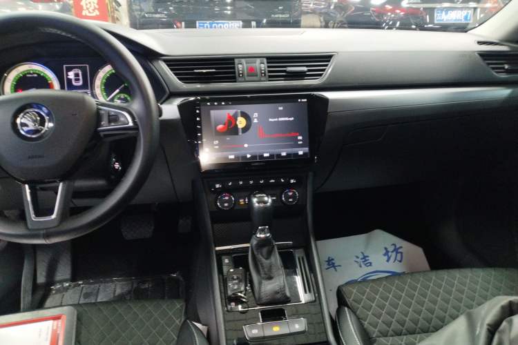 Used Skoda Superb 2018 TSI280 DSG Comfort Edition China VI Standard