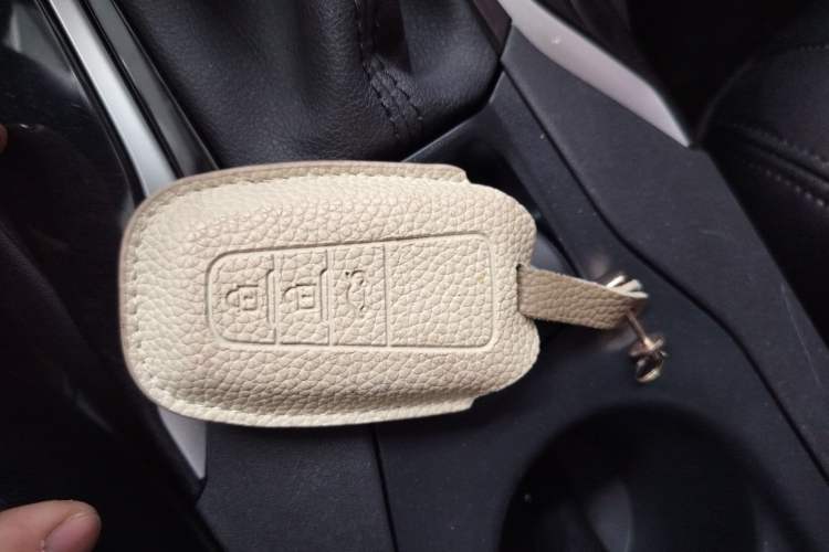 Used Toyota Corolla 2021 Dual-Motor 1.8L E-CVT Elite Edition