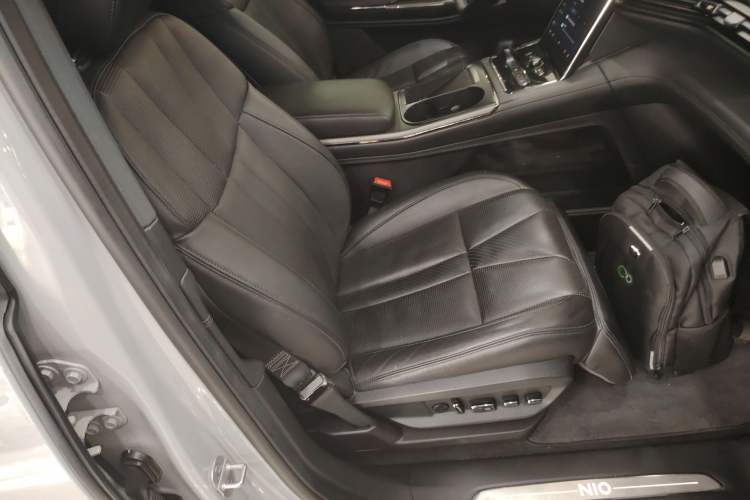 Used Nio ES8 2020 415 km Range 6-Seater Version
