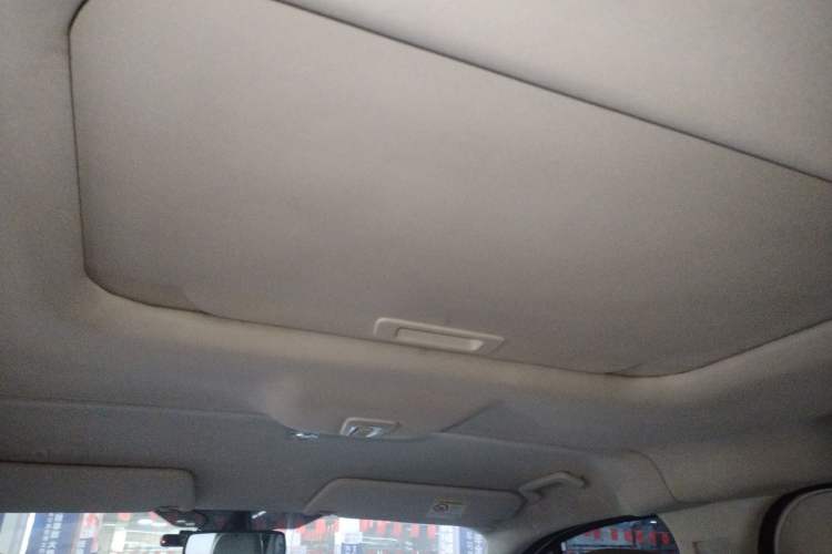 Used Ford Tourneo Custom 2017 2.0T Automatic Elite Version
