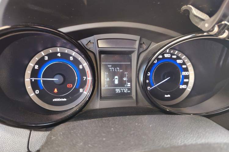 Used Changan CS15 2016 1.5L Manual Fashion Edition
