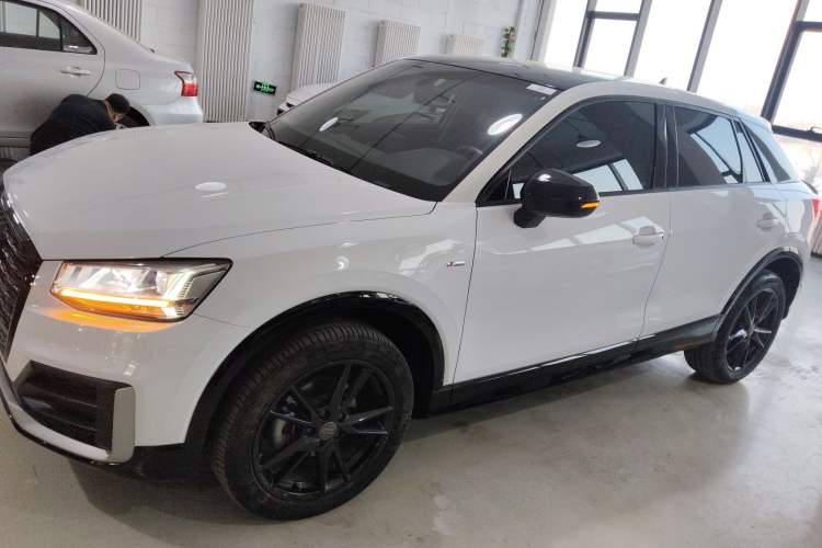 Used Audi Q2L 2021 35 TFSI Fashion Dynamic Model

