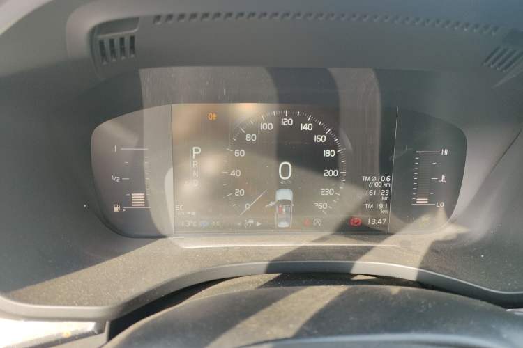 Used Volvo XC60 2019 T5 4x4 Smart Edition China VI Standard