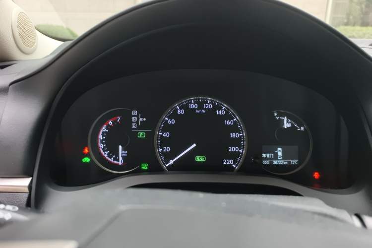 Used Lexus CT 2017 CT200h Comfort Edition Monochrome China VI
