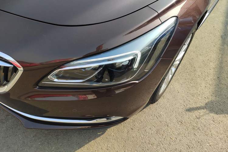 Used Buick LaCrosse 2016 28T Luxury Version
