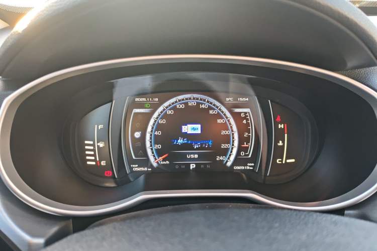 Used Geely Auto Emgrand X7 Sport 2016 1.8TD Automatic ZhiZun Version
