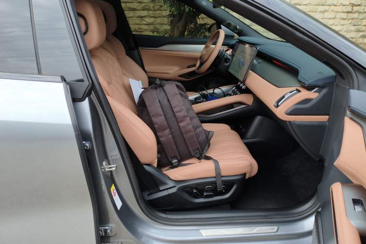 Used BYD Song L EV 2025 Intelligent Driving Version 662 km LiDAR Excellence Edition
