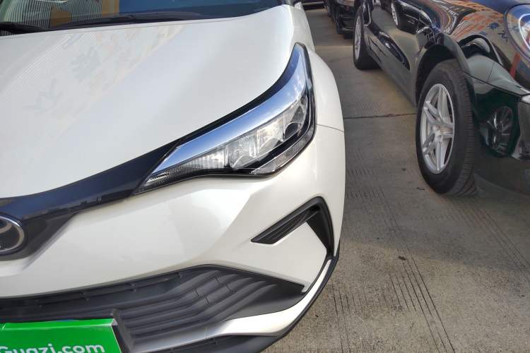 Used Toyota IZOA 2022 2.0L Yixing Version
