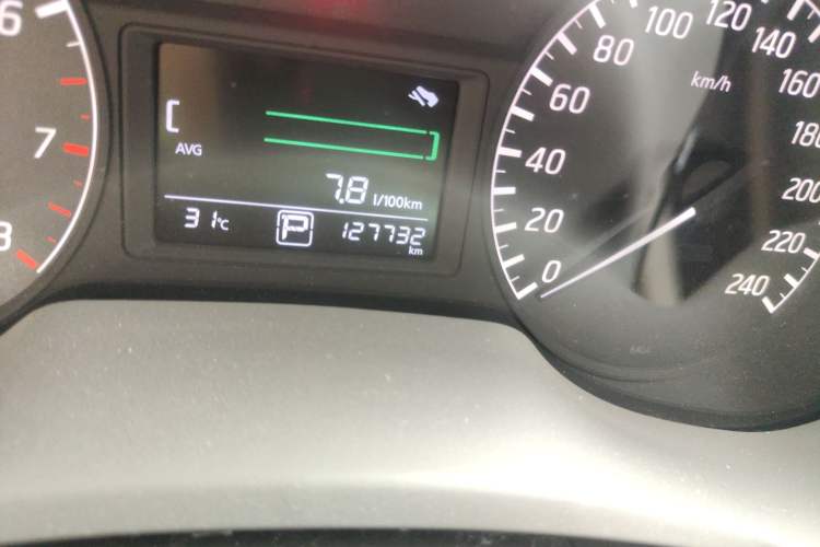 Used Nissan Sylphy 2014 1.6XV CVT Deluxe Edition
