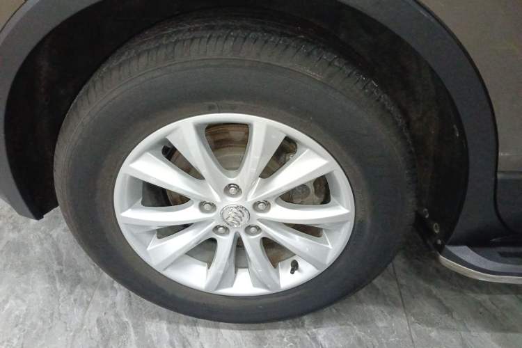 Used Buick Envision 2017 28T Four-Wheel Drive Luxury Model
