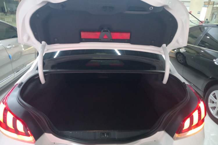 Used Peugeot 508 2015 2.0L Automatic ZhiZhen Edition