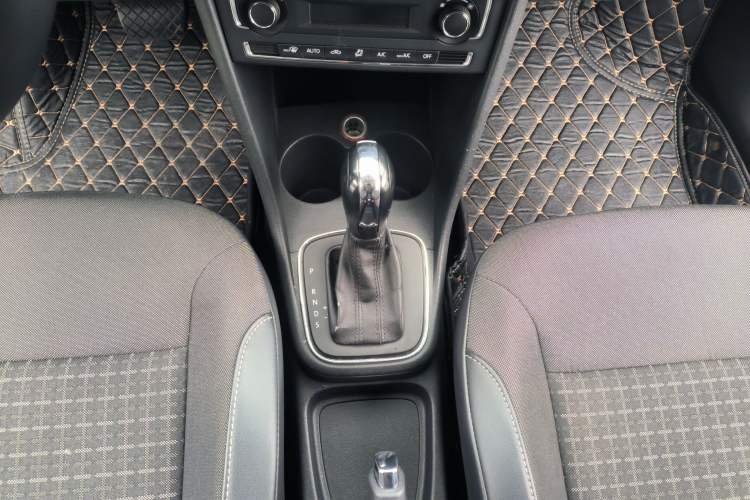 Used Volkswagen Polo 2014 1.6L Automatic Comfort Edition