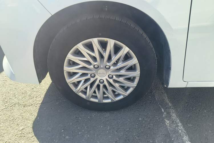 Used  Ruisheng Ace M7 2025 2.0L Automatic Long Wheelbase Luxury Version 7 Seats
