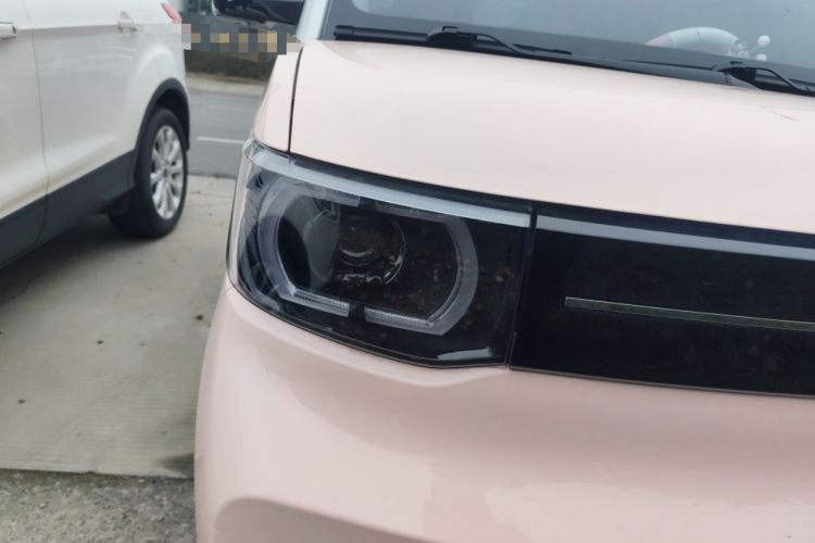 Used Wuling Hongguang MINIEV 2022 Macaron Premium Model – Lithium Iron Phosphate