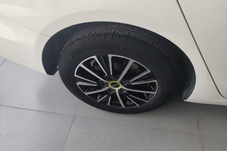 Used Roewe i5 2021 1.5L CVT Platinum Edition
