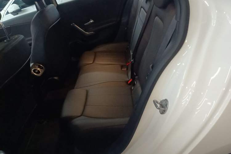 Used Mercedes-Benz A-Class 2022 Restyled A 200 L Sport Sedan Fashion Version