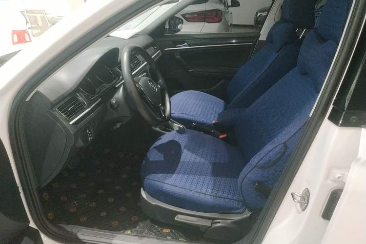 Used Volkswagen C-TREK 2018 230TSI DSG Luxury Model