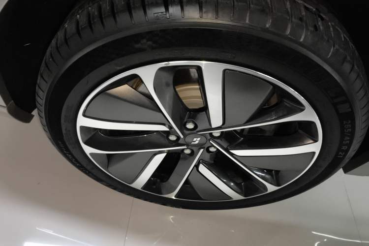 Used Li Auto L9 2022 Max model