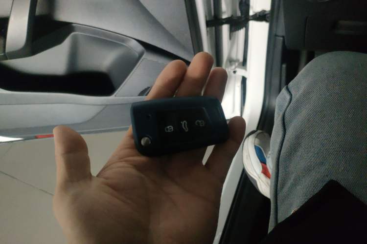 Used Volkswagen Tharu 2021 280TSI Two-Wheel Drive Trend Edition
