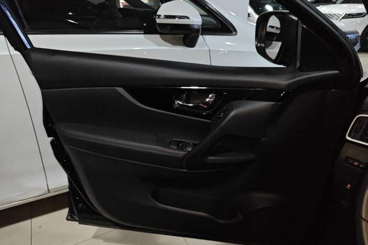 Used Nissan Qashqai 2023 Classic 2.0L CVT XV+ Leading Edition
