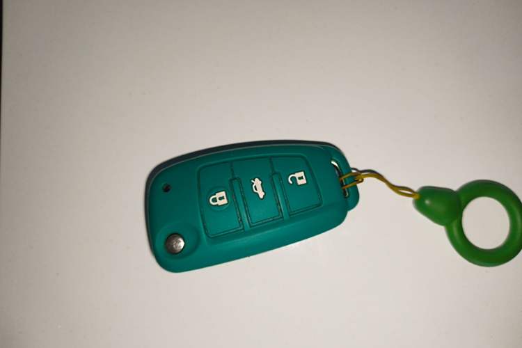 Used Chery QQ Ice Cream 2022 120km Conical Shape Lithium Iron Phosphate