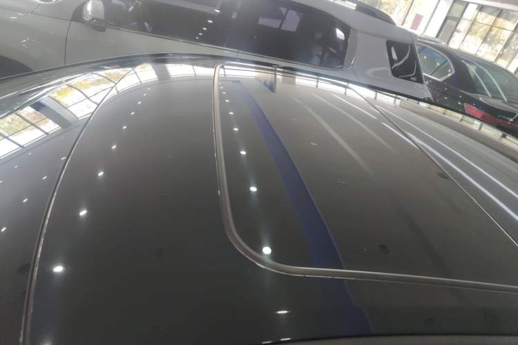 Used Toyota Camry 2016 2.0G 10th Anniversary Leading Edition
