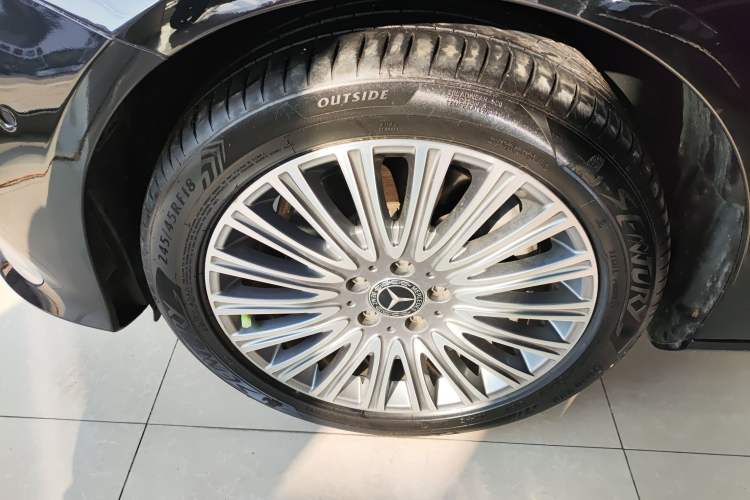 Used Mercedes-Benz E-Class 2021 E 300 L Luxury Model
