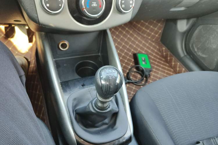 Used Kia Forte 2014 1.6L MT GL