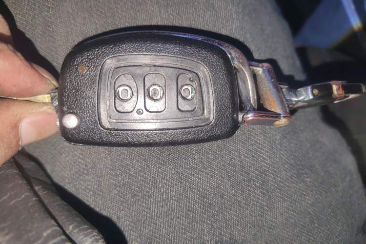 Used Hyundai Elantra (5th Generation / Langdong) 2016 1.6L Automatic Smart Version
